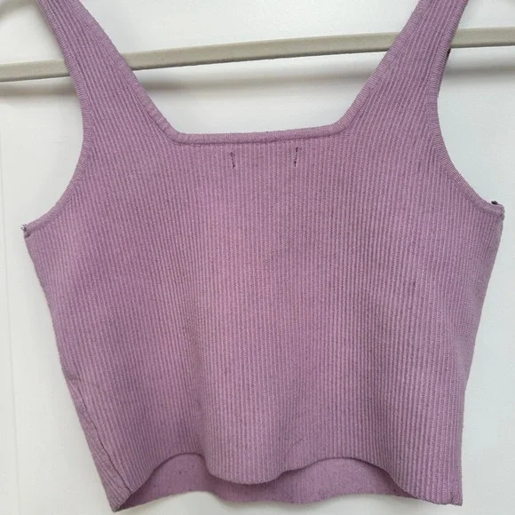 Kendall & Kylie Shrunken Ribbed Tank - Picture 2 of 4